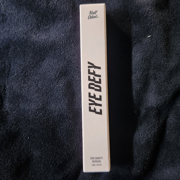 Half Caked Mascara - Picture 3 of 5